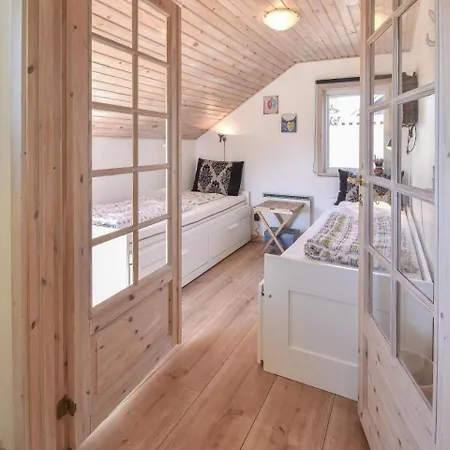 Two-bedroom Holiday In Hébergement de vacances